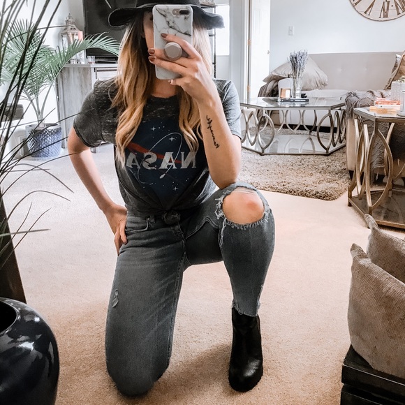 NASA Logo Heathered Gray Vintage Soft Tee Medium - Picture 3 of 7